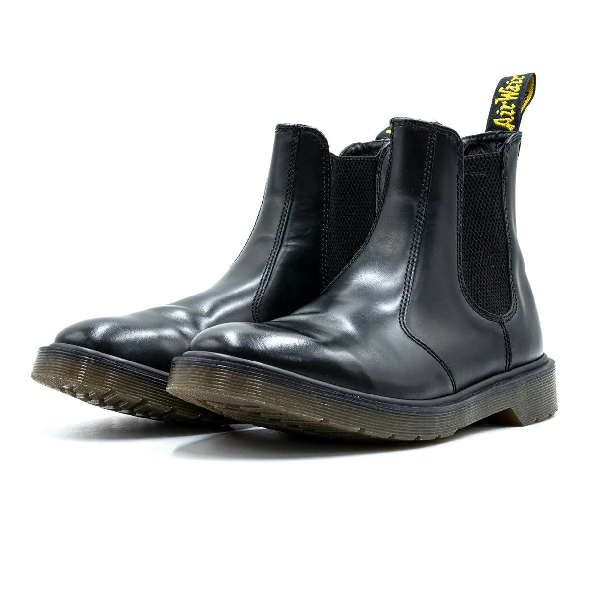 Dr. Martens Smooth Leather Chelsea Ankle Boots Leather Black Colour For Men