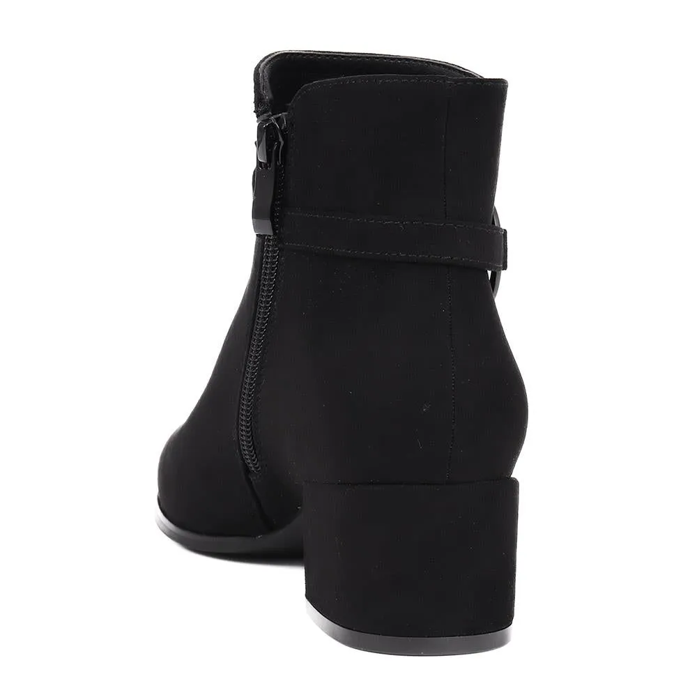 Smart Buckle-Detailed Ankle Boots - SANYI40041 / 326 049